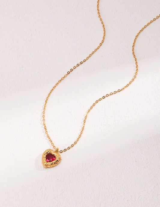 Guide to July Birthstone Jewelry: Ruby Meaning & History