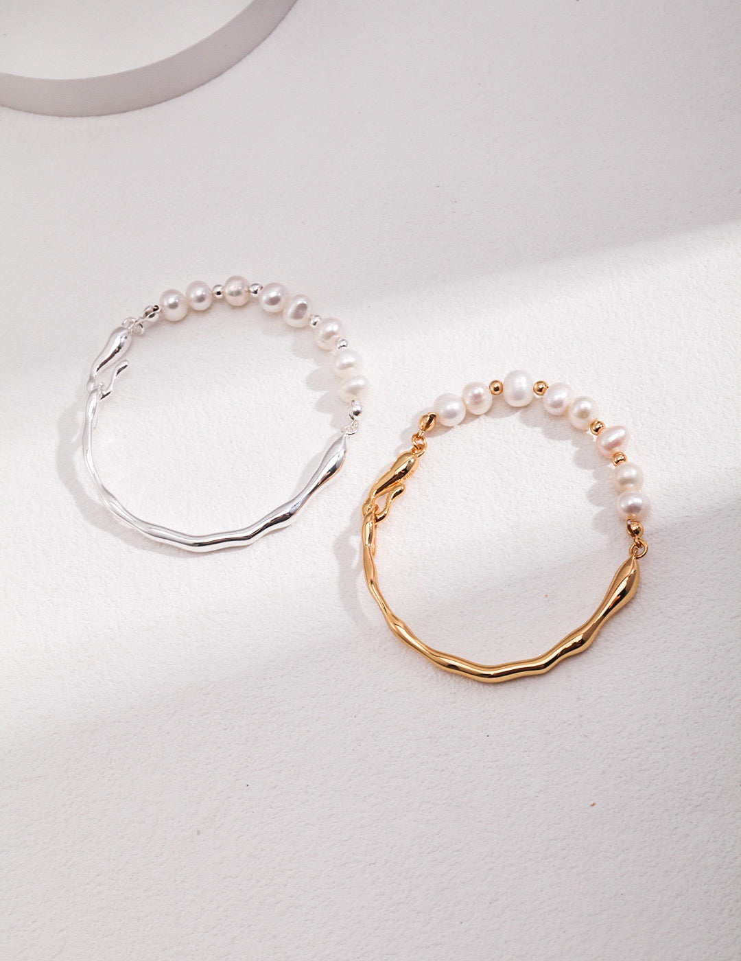 Pearl Breeze Bracelet