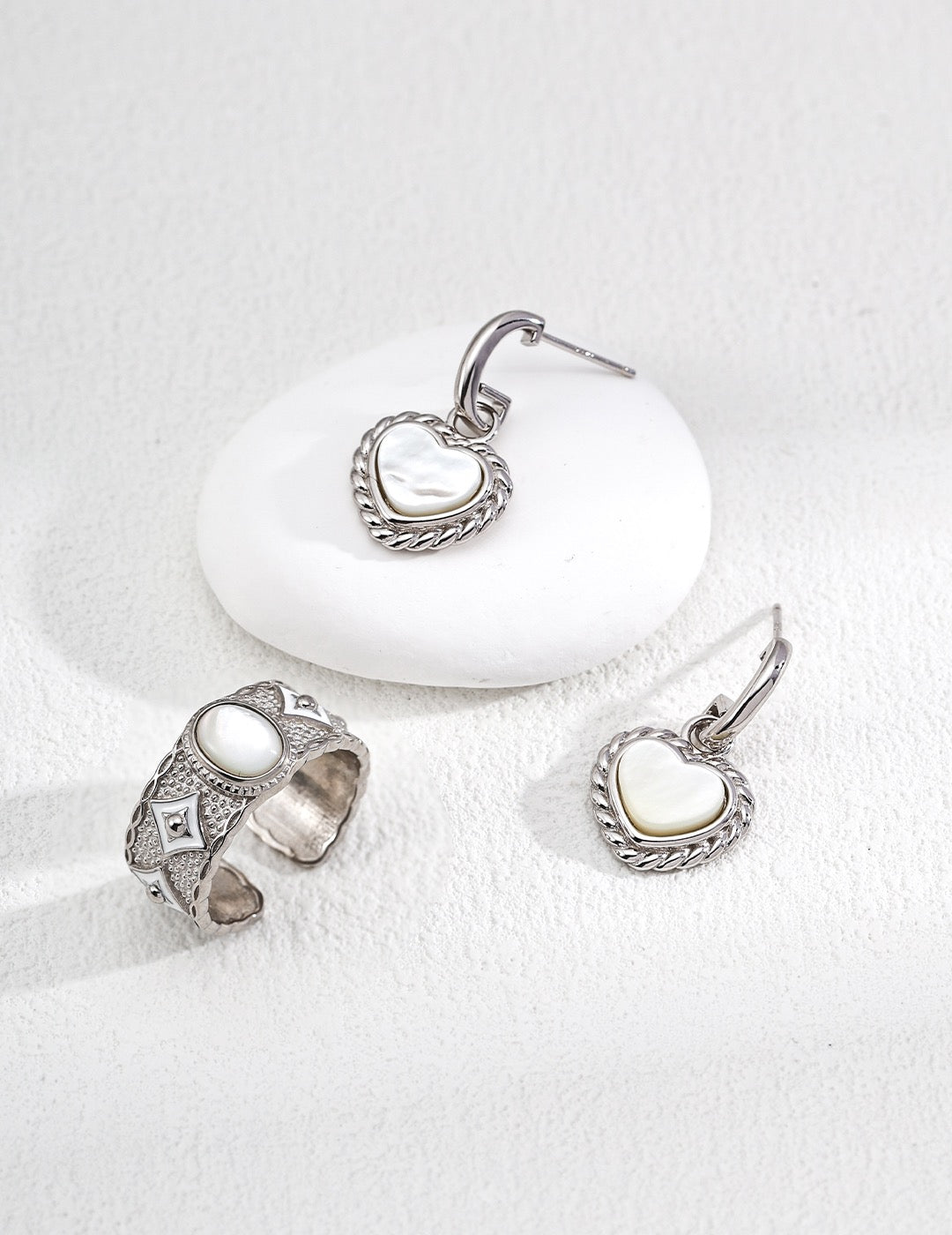 Heart Shell Earrings