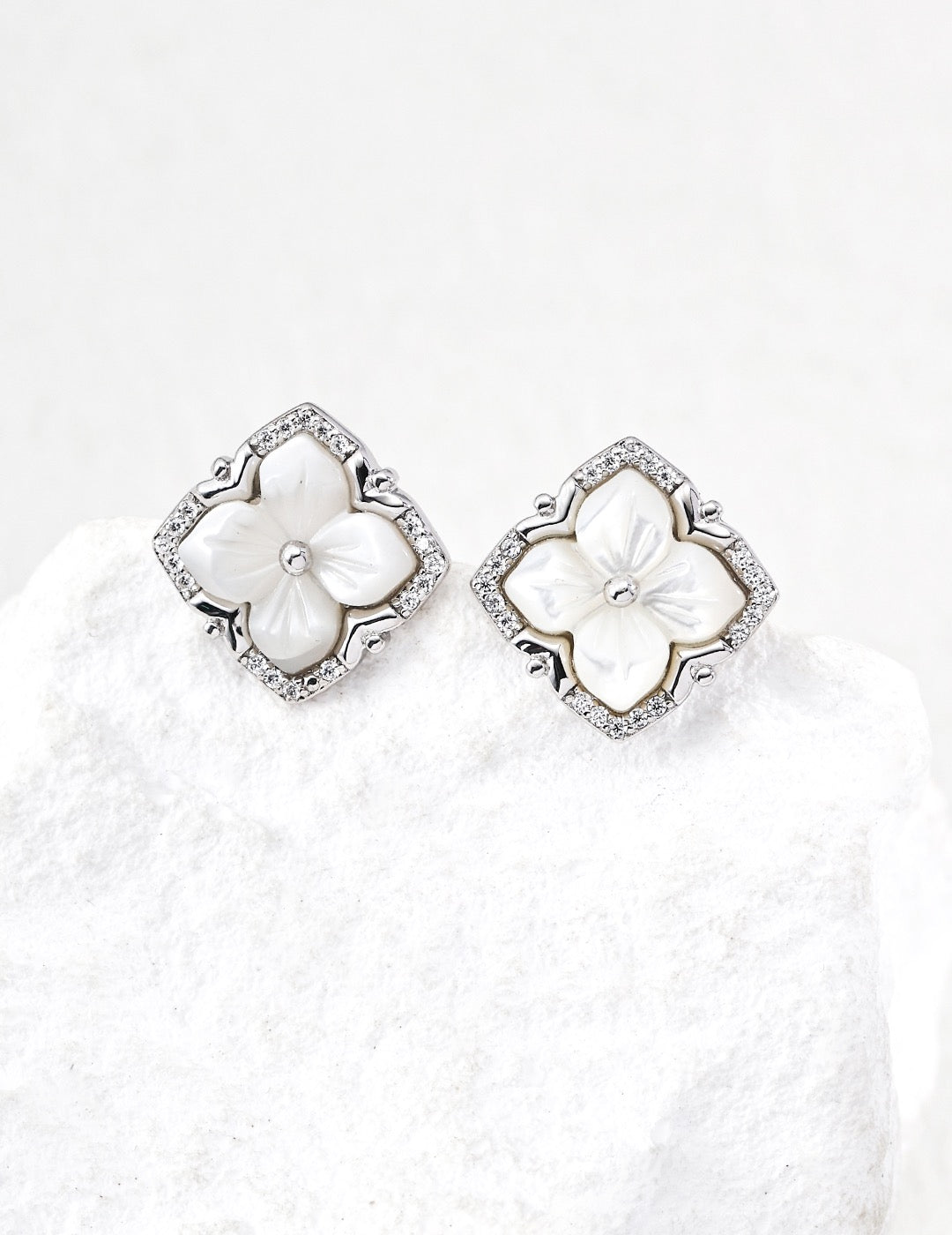 Fortune Clove Earrings