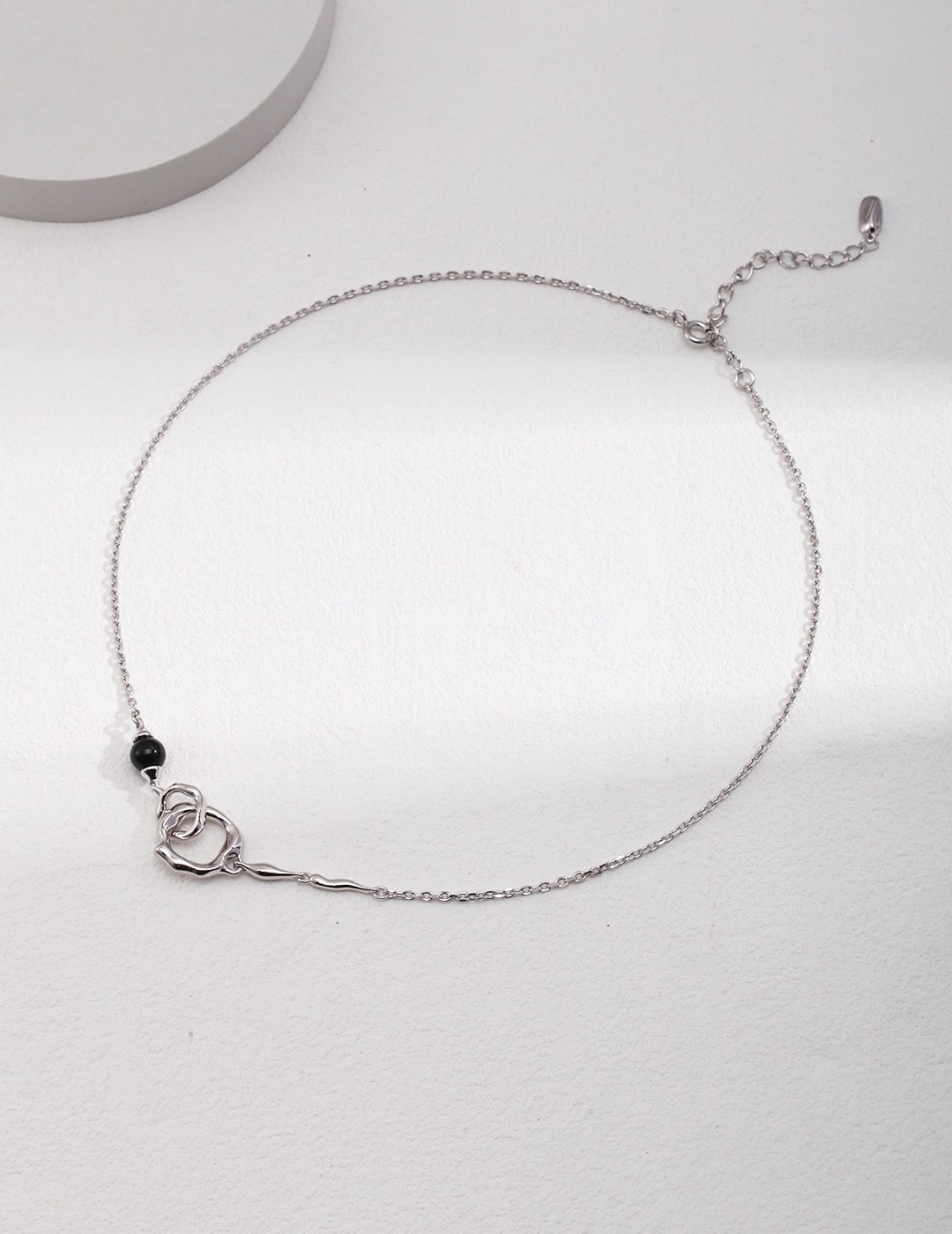 Double Loop Necklace