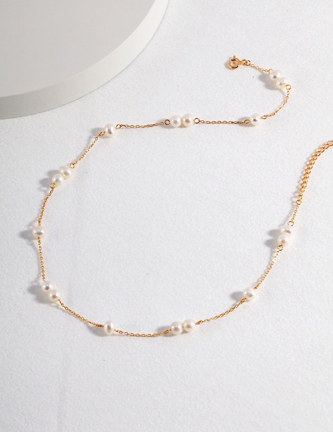 Simple Pearl Necklace