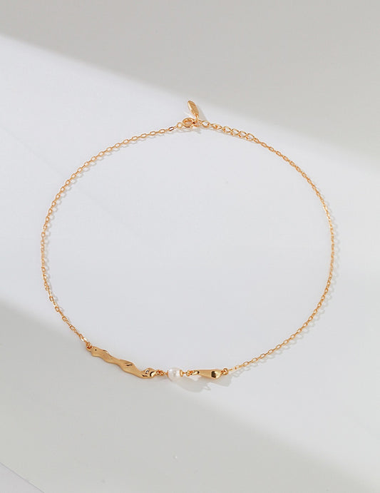 Petal Kiss Choker