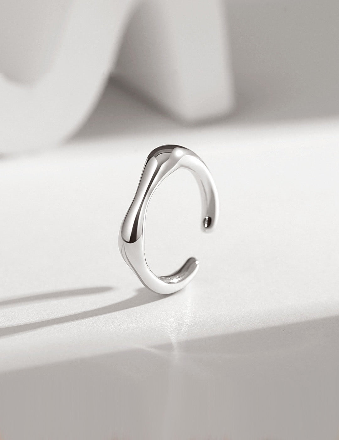 Bague minimaliste en argent