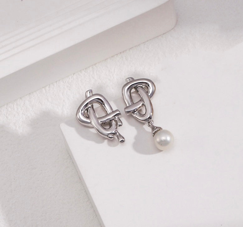 Boucles d'oreilles en forme de nœud en forme de cœur