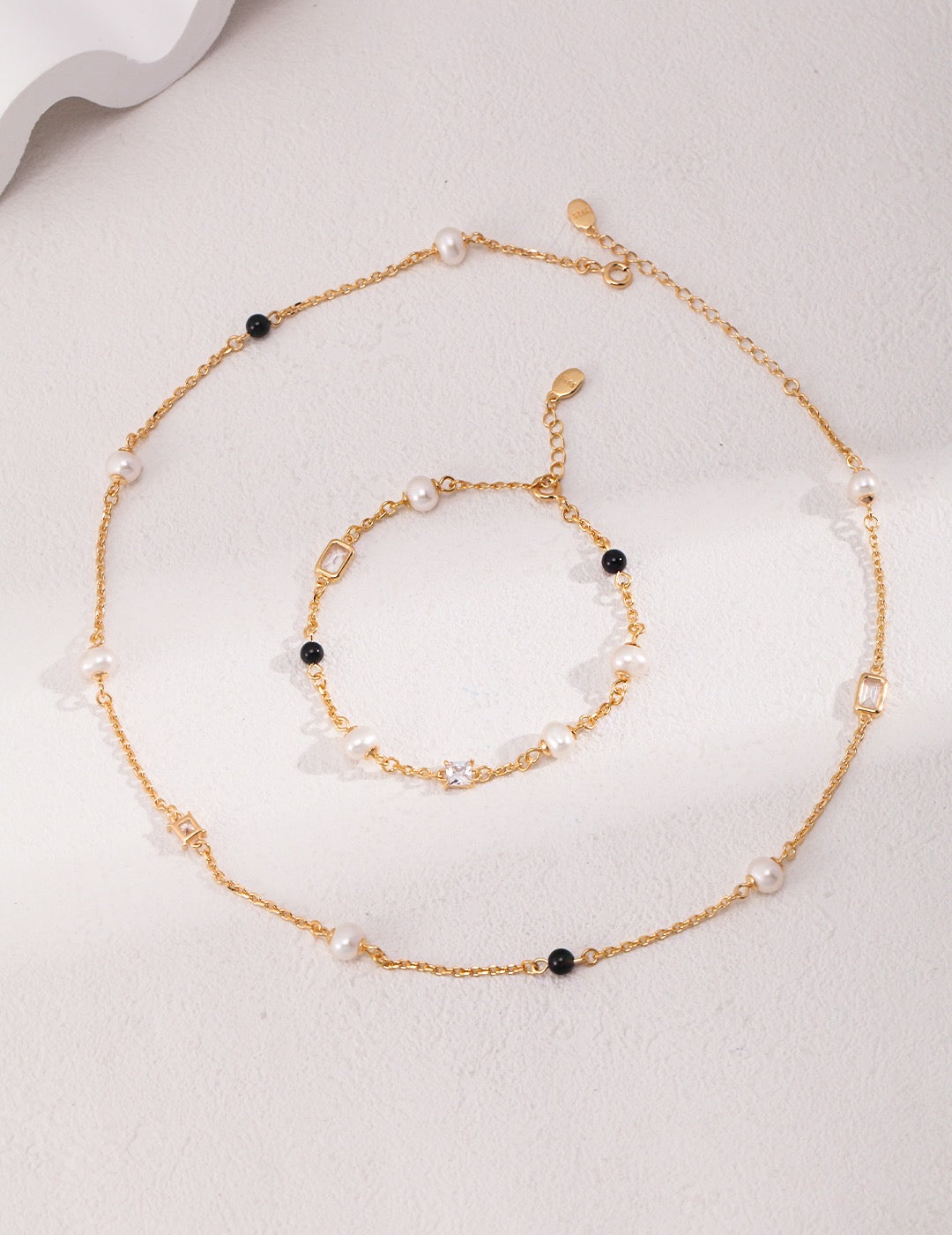 Angel's Tear Necklace | Estincele Jewellery | Necklaces