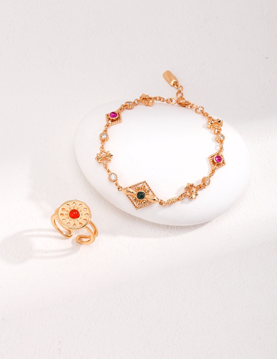 Round Red Onyx Classique Ring