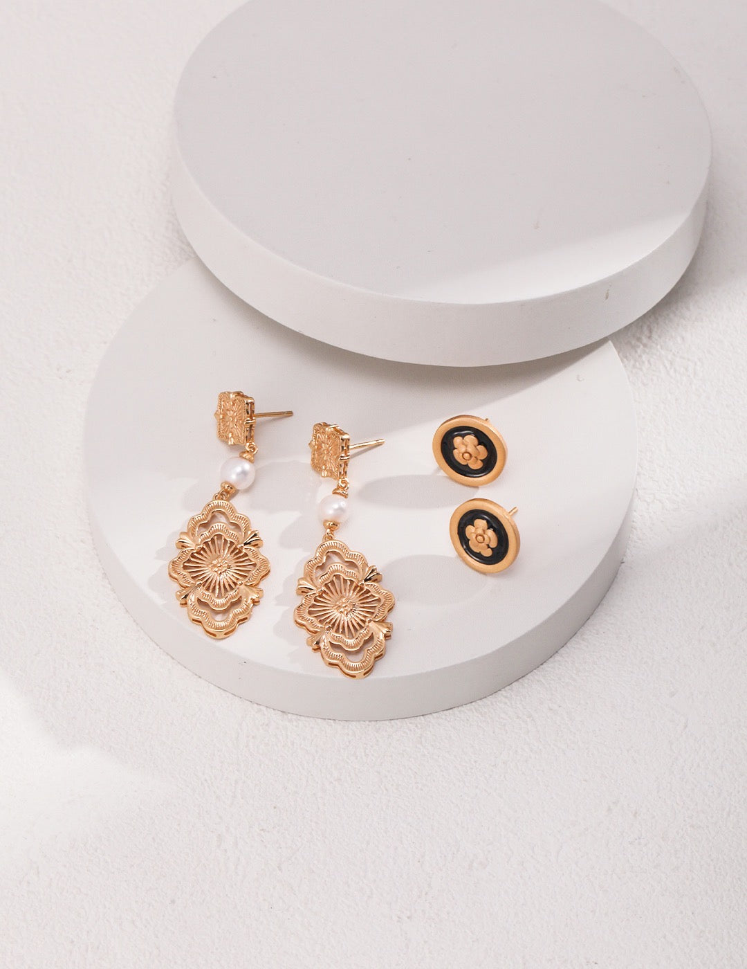 Elegant French Flower Pattern Earrings | Estincele Jewellery | Earrings
