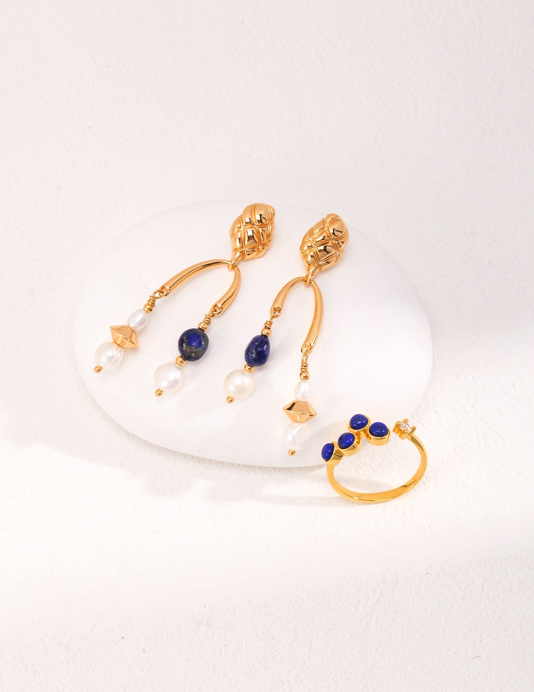 Lapis Lazuli Pearl Earrings | Estincele Jewellery | Women's earrings