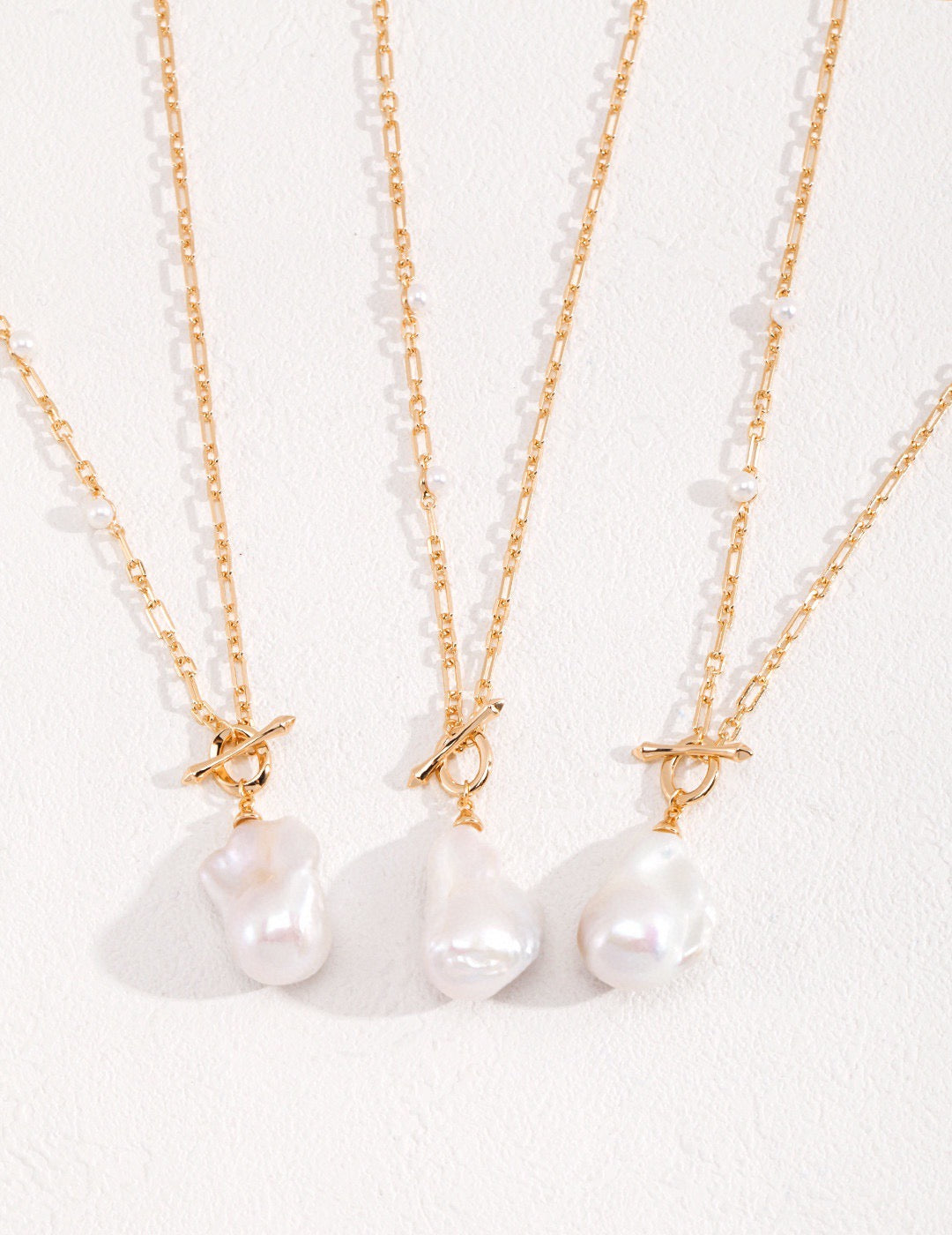 Unique Baroque Pendant Necklace | Estincele Jewellery | women's necklaces