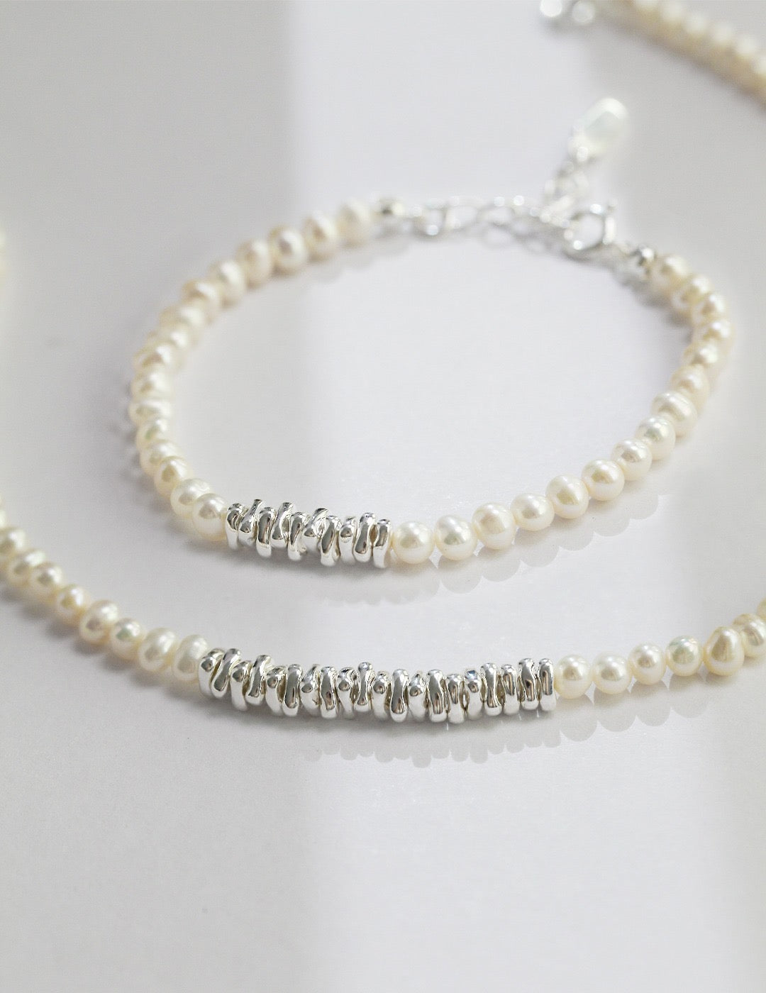 Pearl Plate Necklace | Estincele Jewellery | Women's Necklaces
