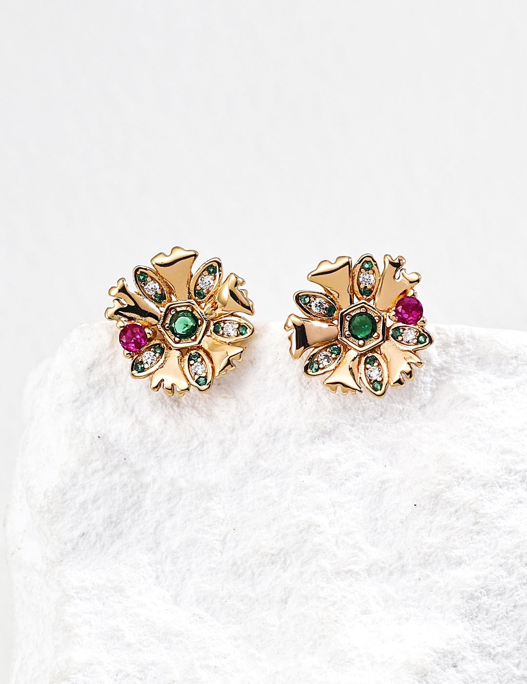 Shinny Snow Earrings