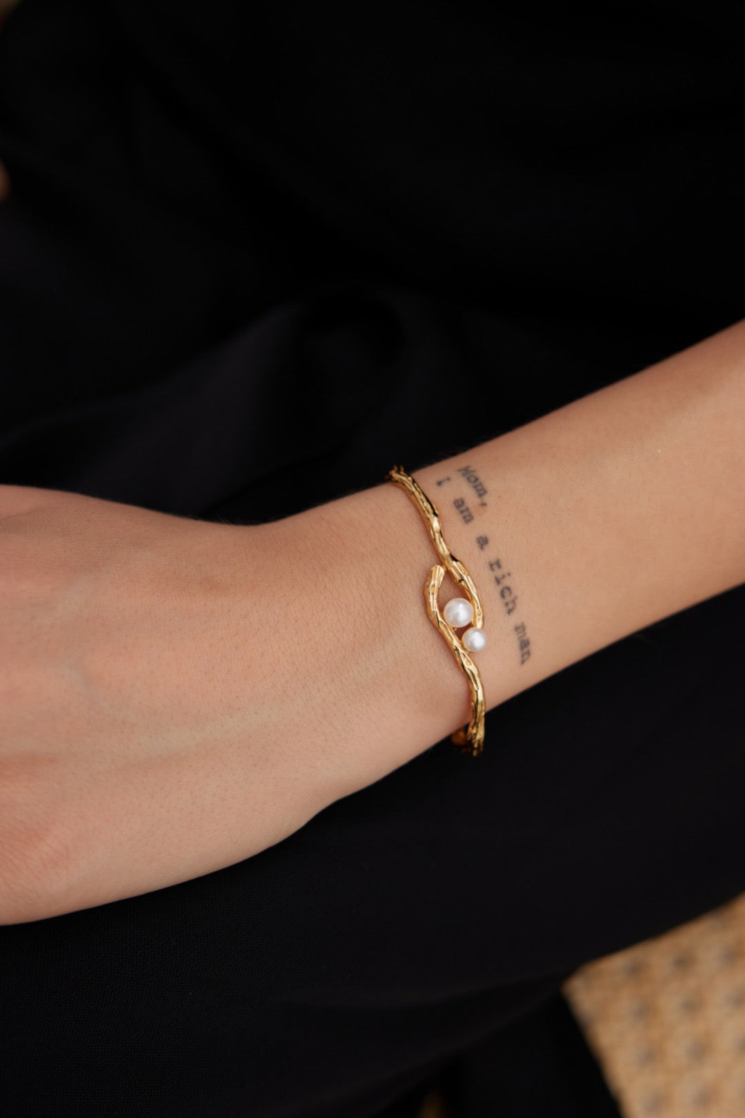Pearl of the Sea Bracelet | Estincele Jewellery | Women's bracelets