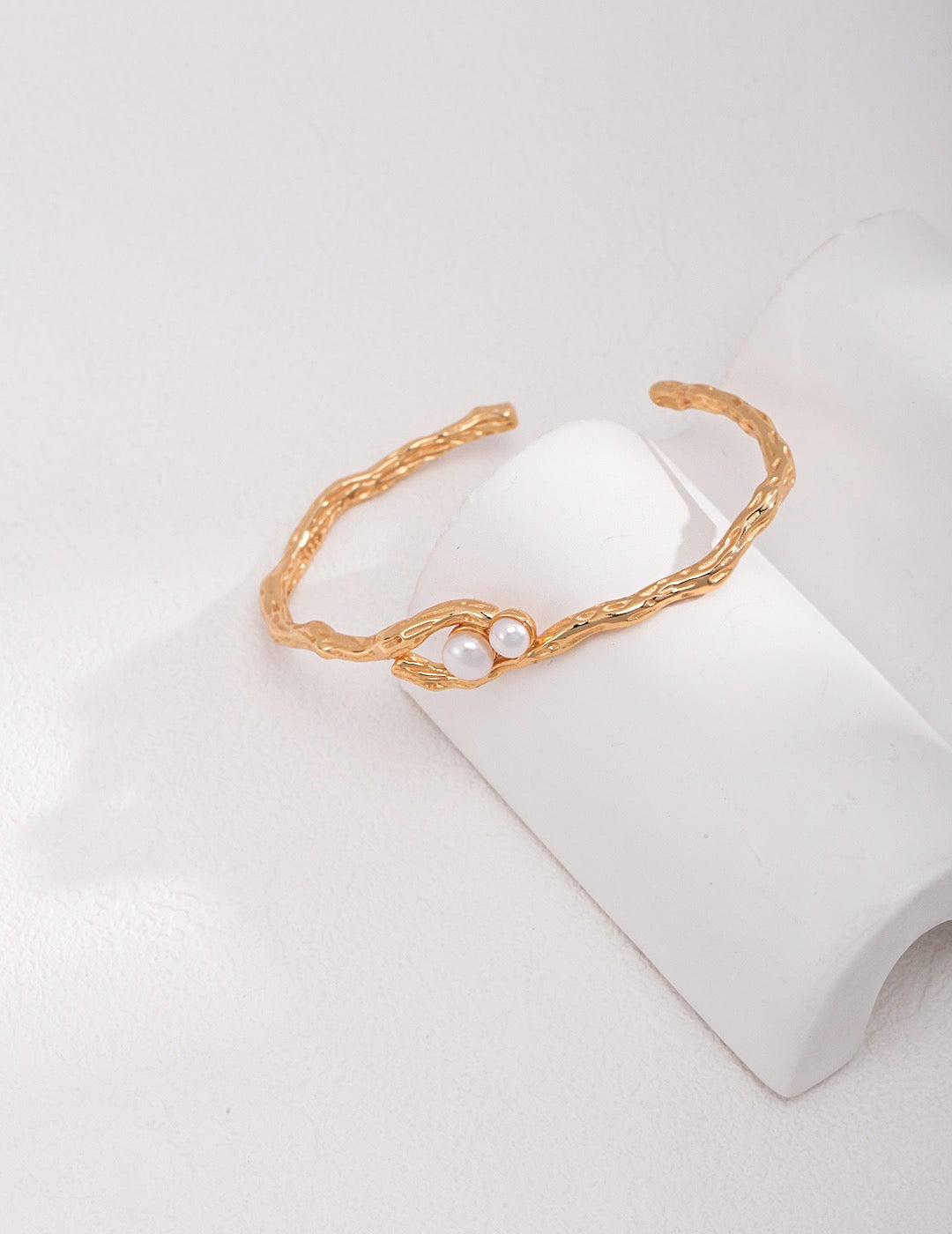 Pearl of the Sea Bracelet | Estincele Jewellery | Women's bracelets