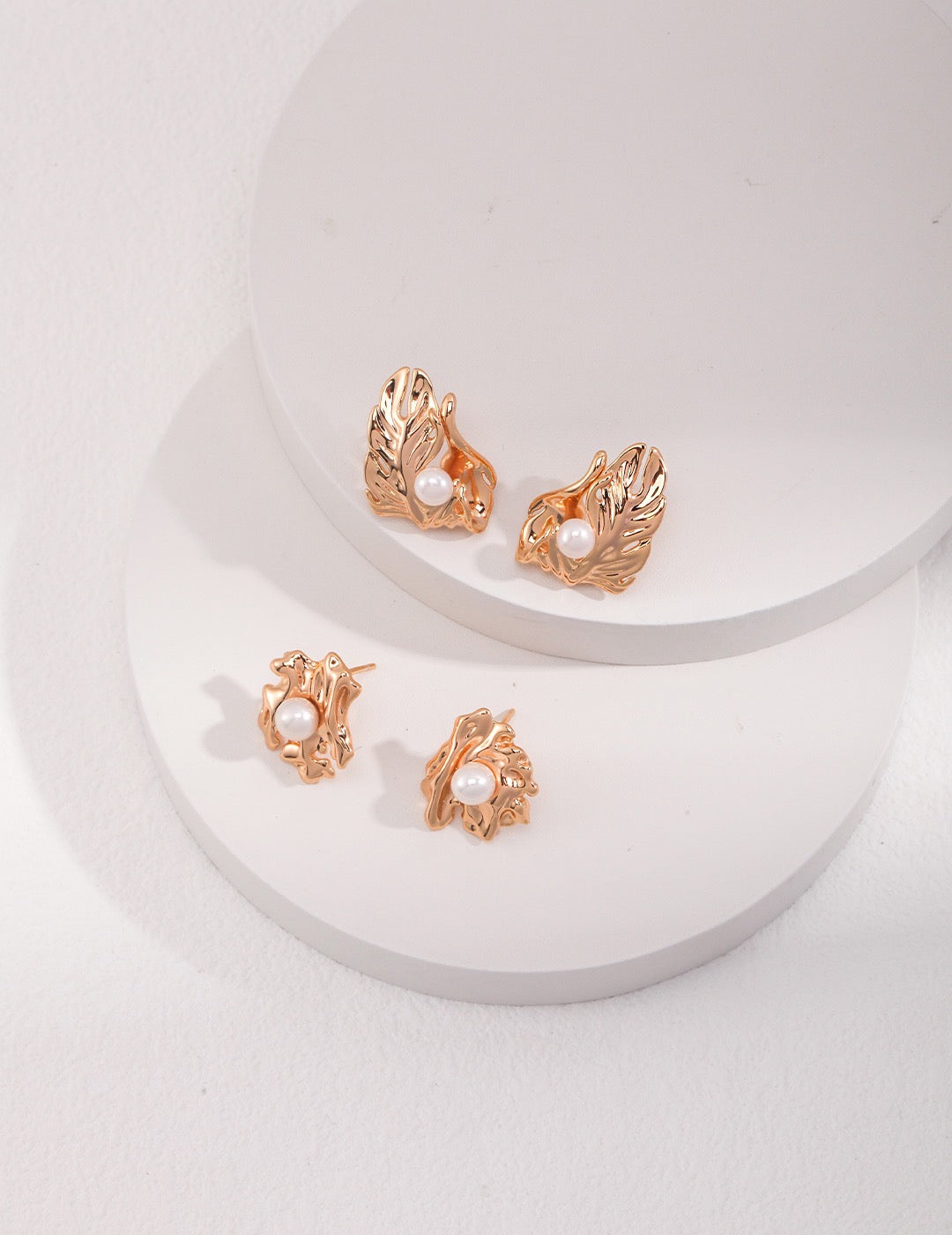 Forest Whisper Earrings | Gold jewelry | Gold earrings | Leaf earrings | Estincele Jewellery