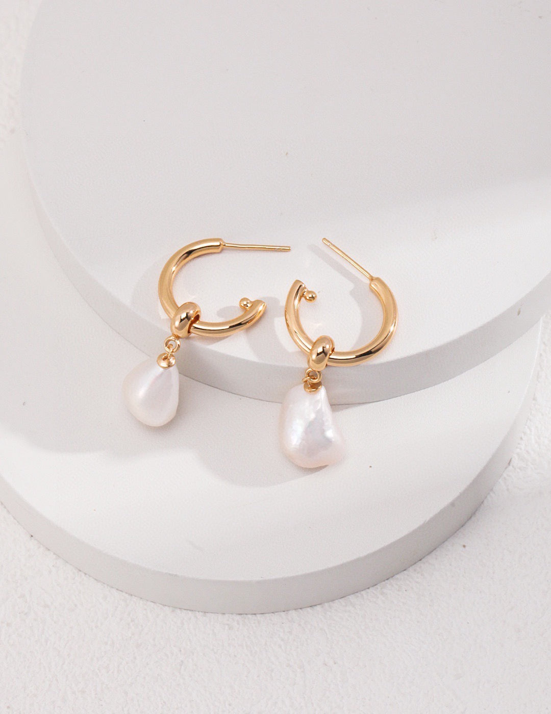 Rain Drop Baroque Pearl Earrings | Estincele Jewellery | Women's Earrings