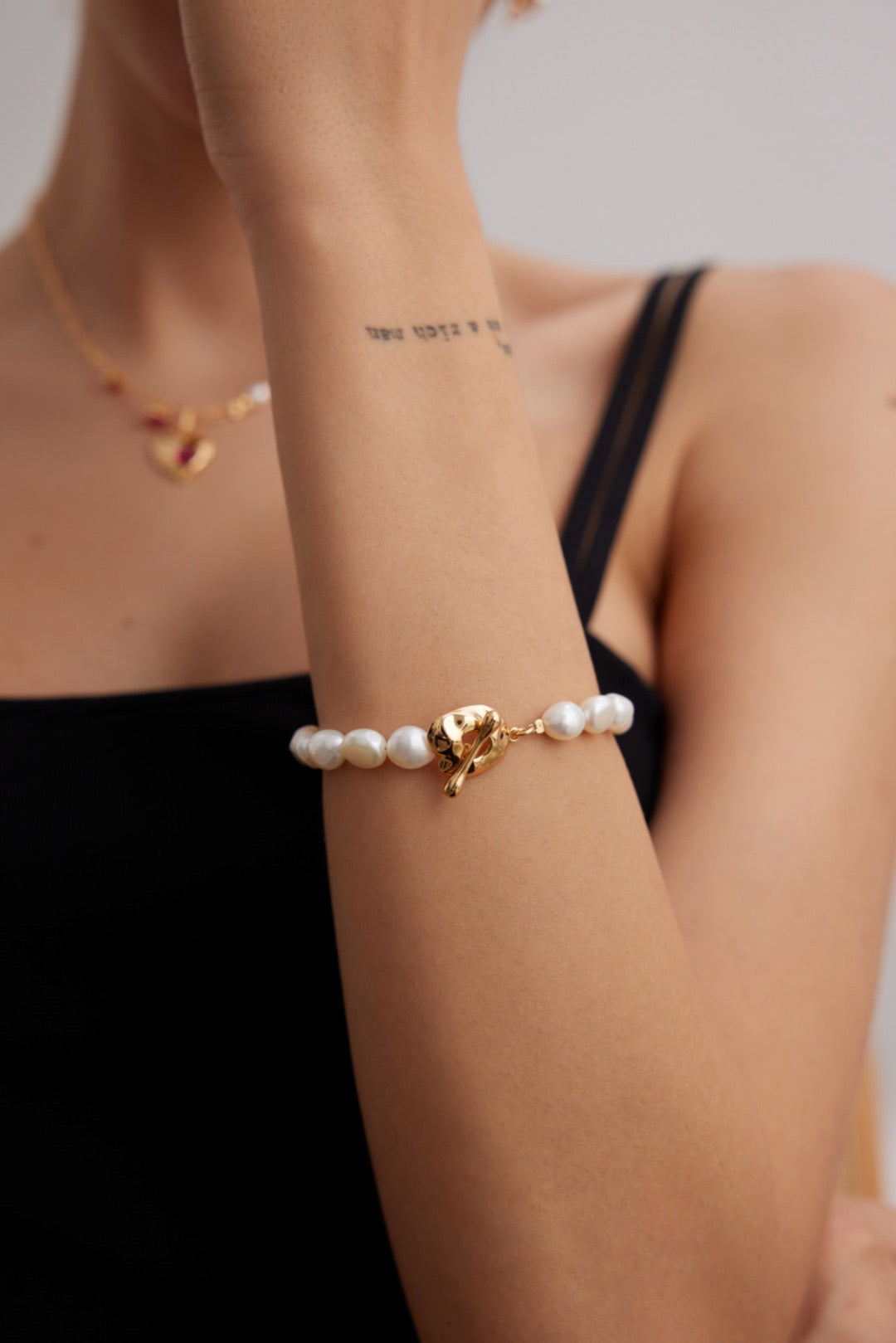 Unique Baroque Bracelet | Estincele Jewellery | Women's bracelets