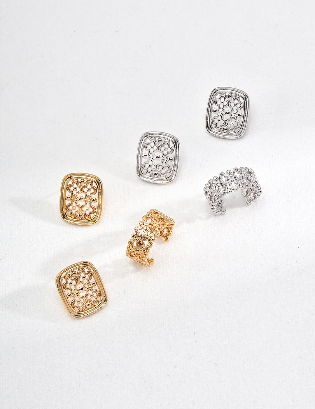Bague à plusieurs trèfles