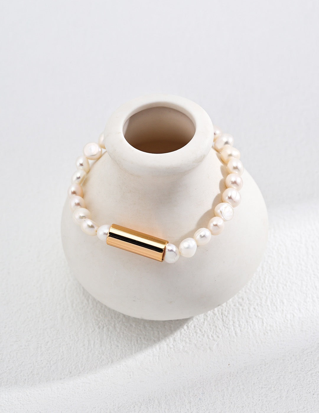 Bracelet minimaliste en perles rondes