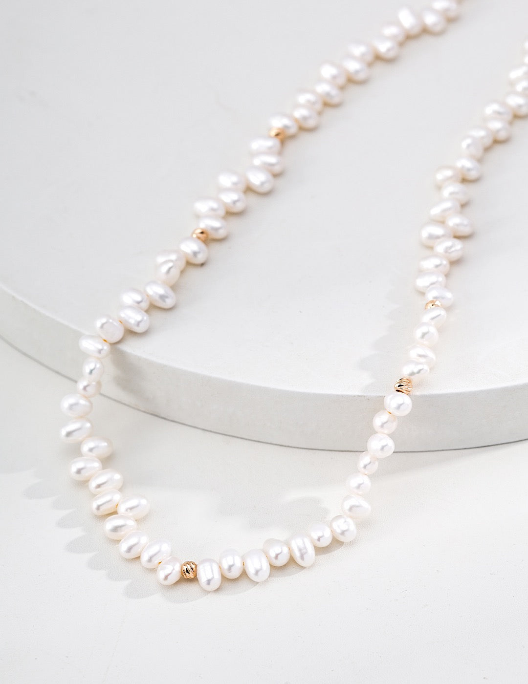 Simple Natural Freshwater Pearls Necklace