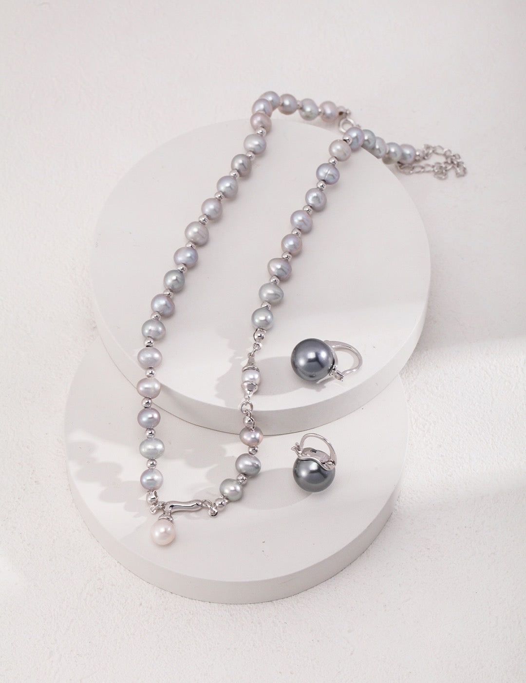 Grey Pearl Necklace | Grey Jewellery | Women's necklace | Grey pearl earrings