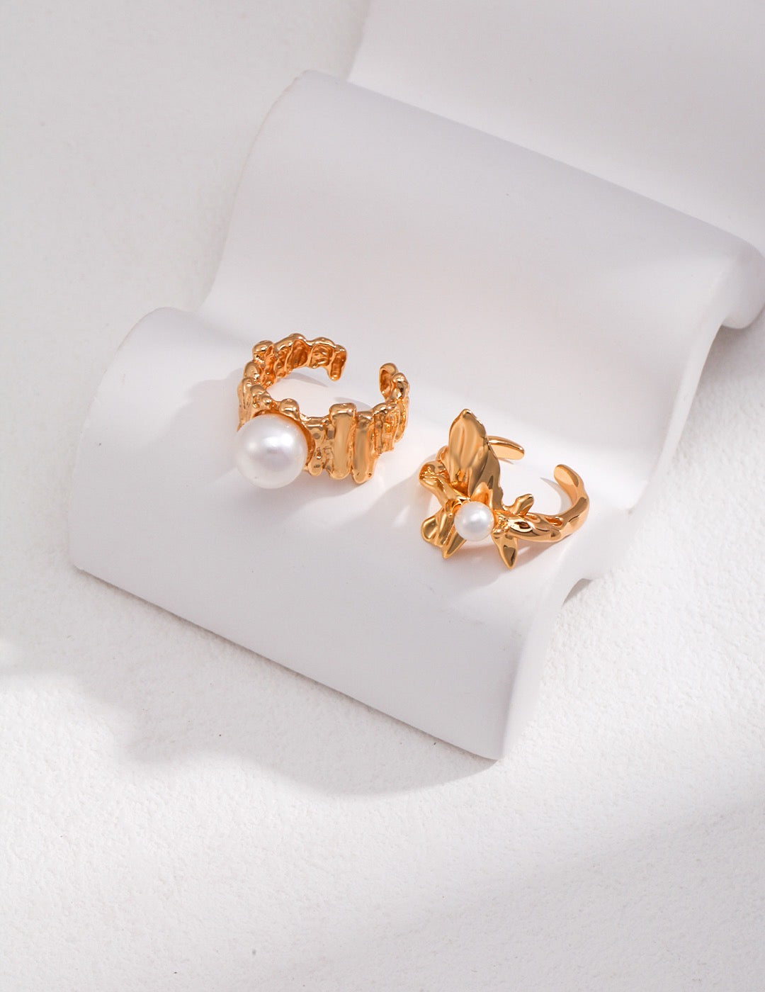 Ring of Coral Pearl | Estincele Jewellery | Women's ring