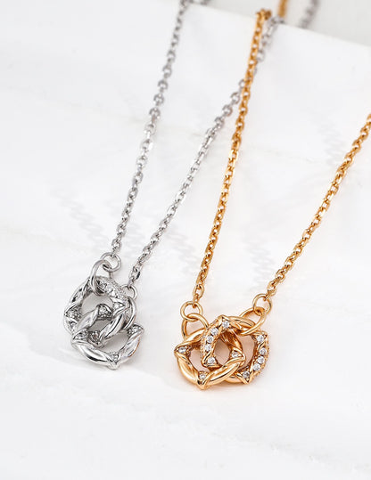 Dreamy Loop Necklace