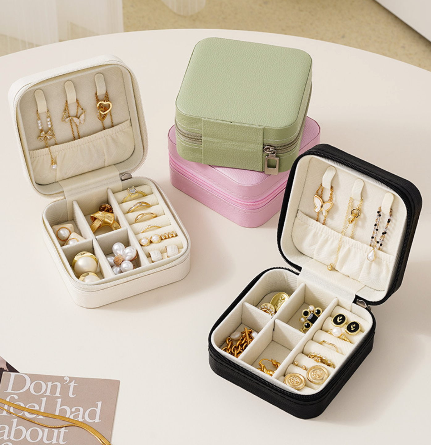 Macaron Easy-to-carry Jewelry Box