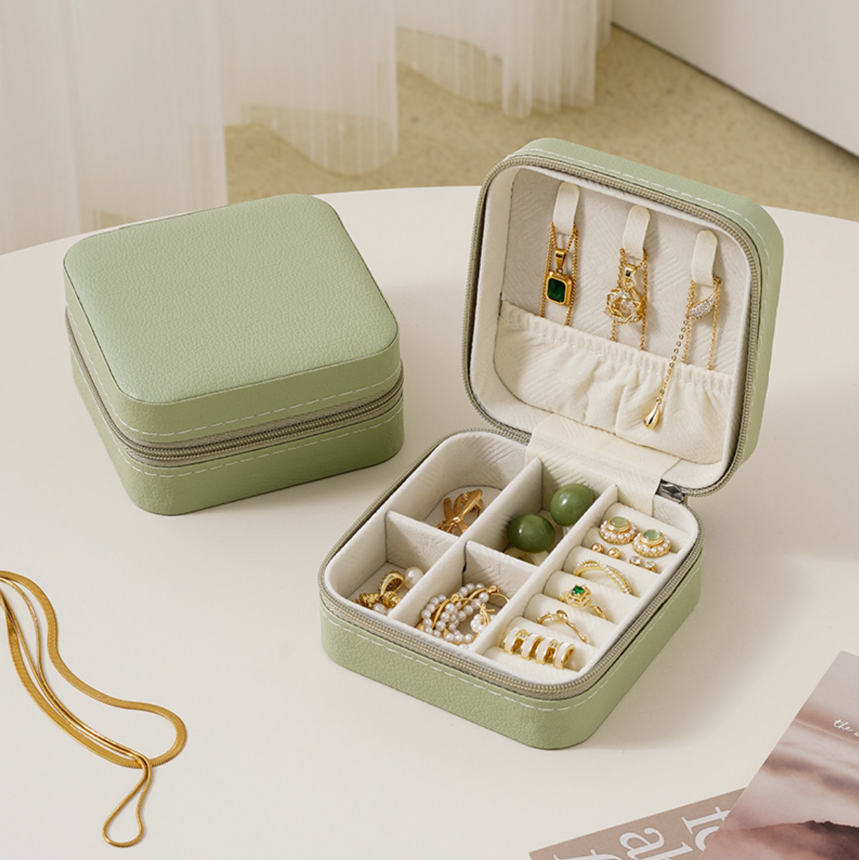 Macaron Easy-to-carry Jewelry Box