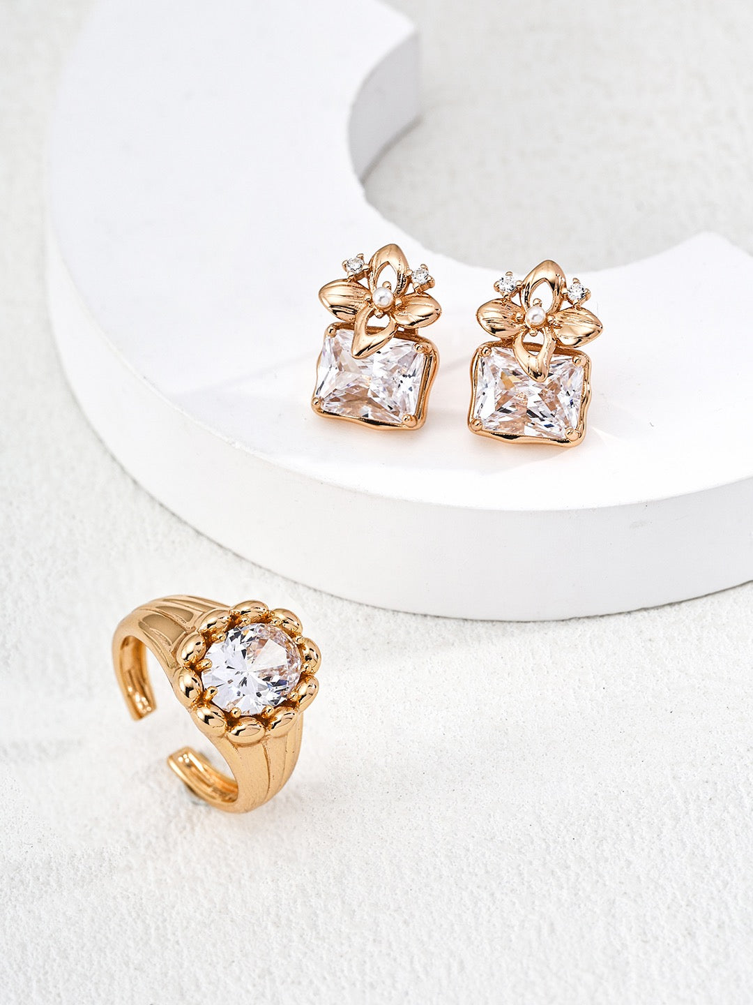 The Stellar Ring