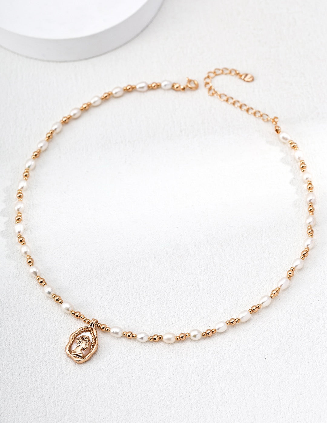 Queen of Pearl Necklace