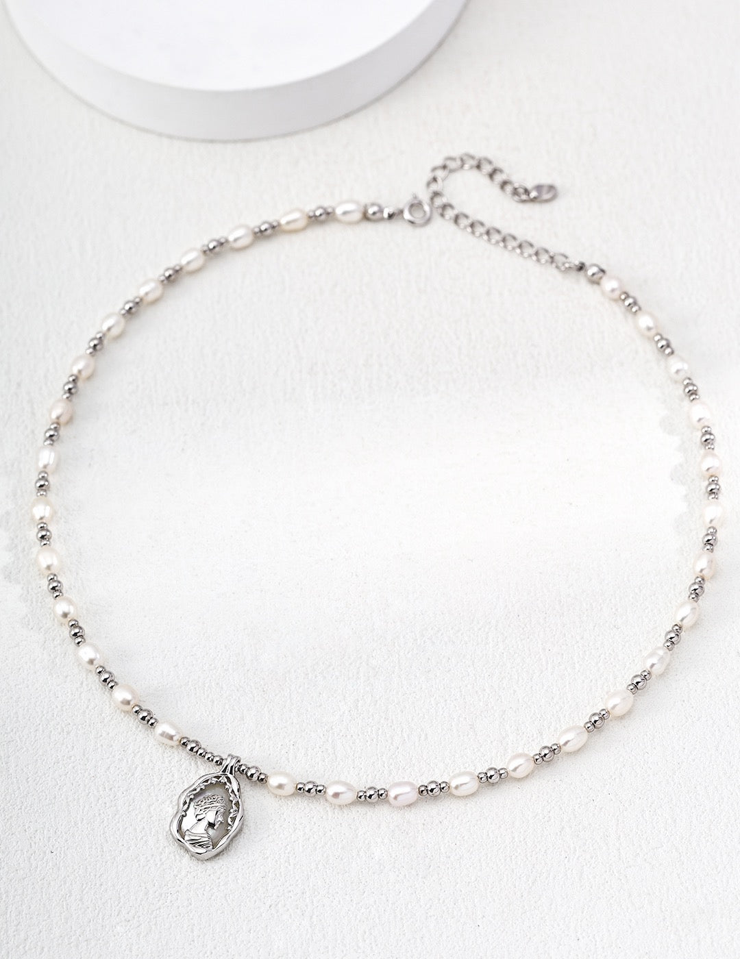 Queen of Pearl Necklace