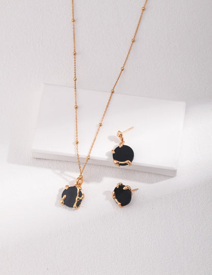 Black agate necklace