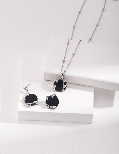 Black agate necklace