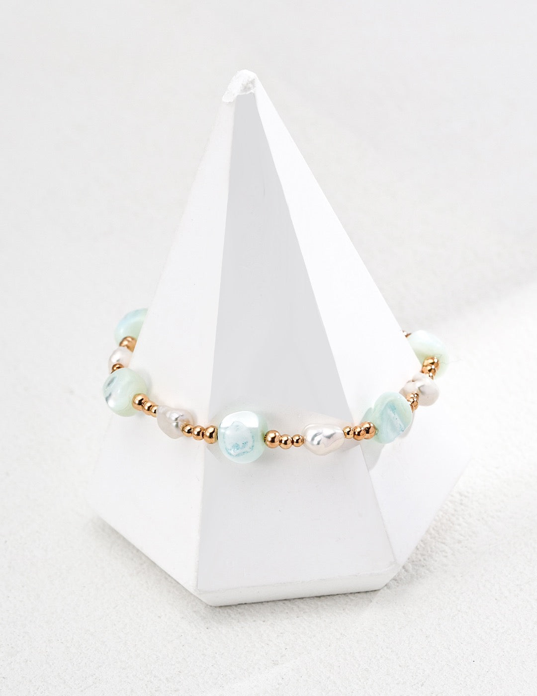 Green Seashell Pearl Bracelet