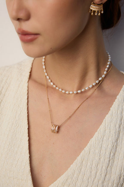 Vintage Loop Necklace