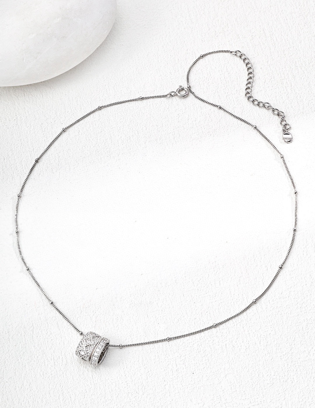 Vintage Loop Necklace