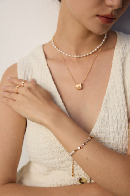 Vintage Loop Necklace