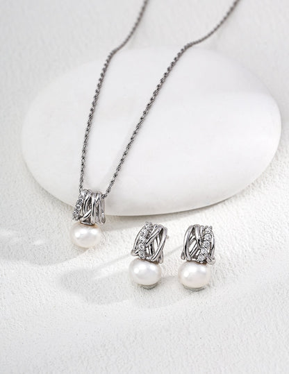 Pearl Dream Earrings