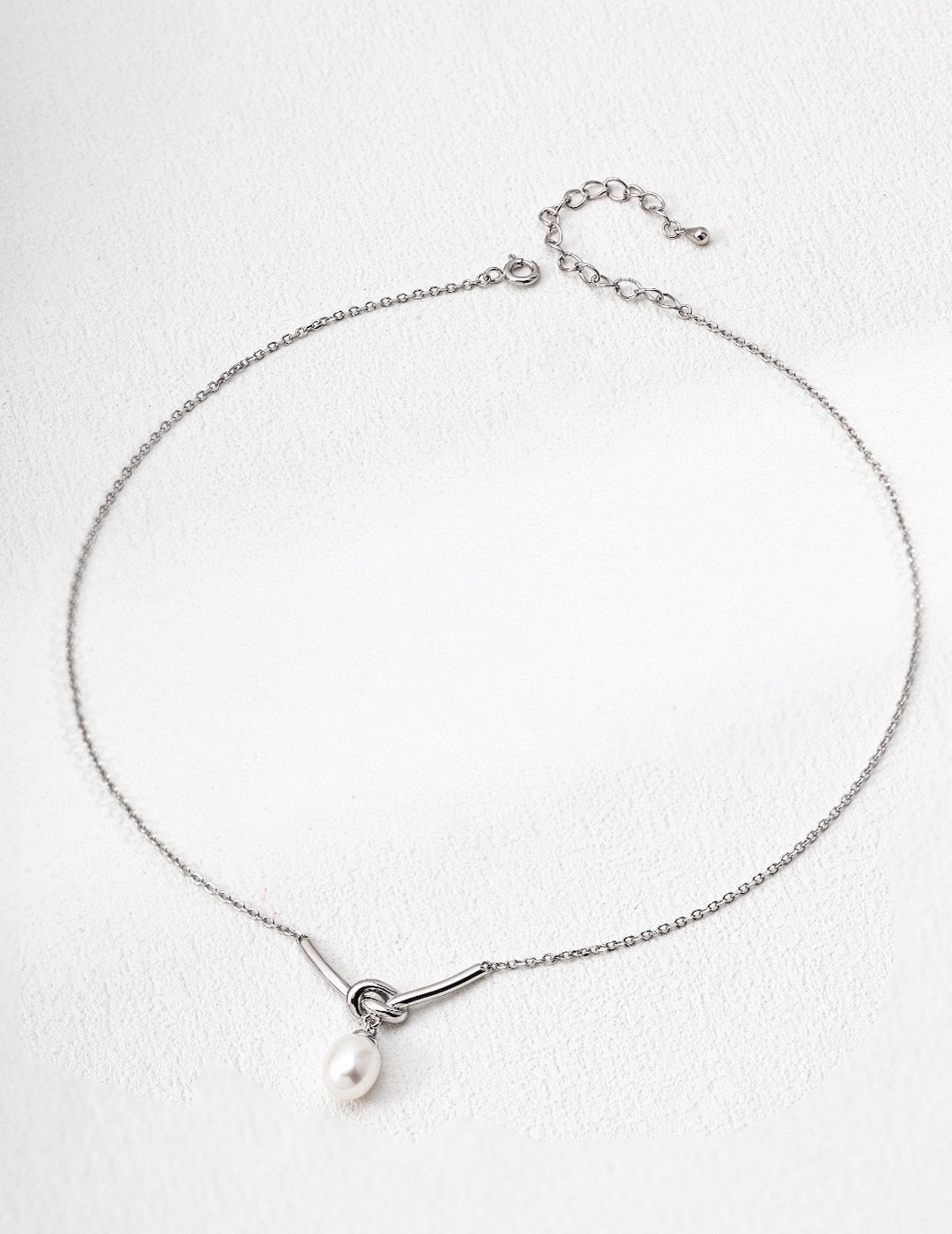 Classique Pearl Knot Necklace