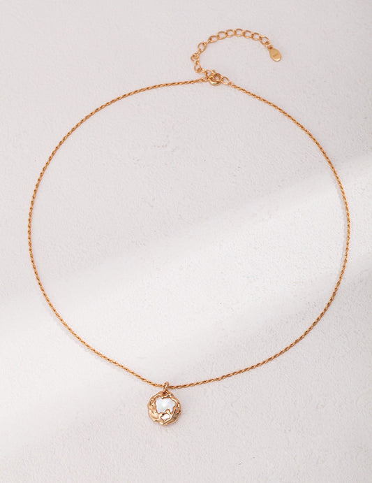 Nest Pearl Necklace | Estincele Jewellery | Women's necklaces | Luxury necklaces
