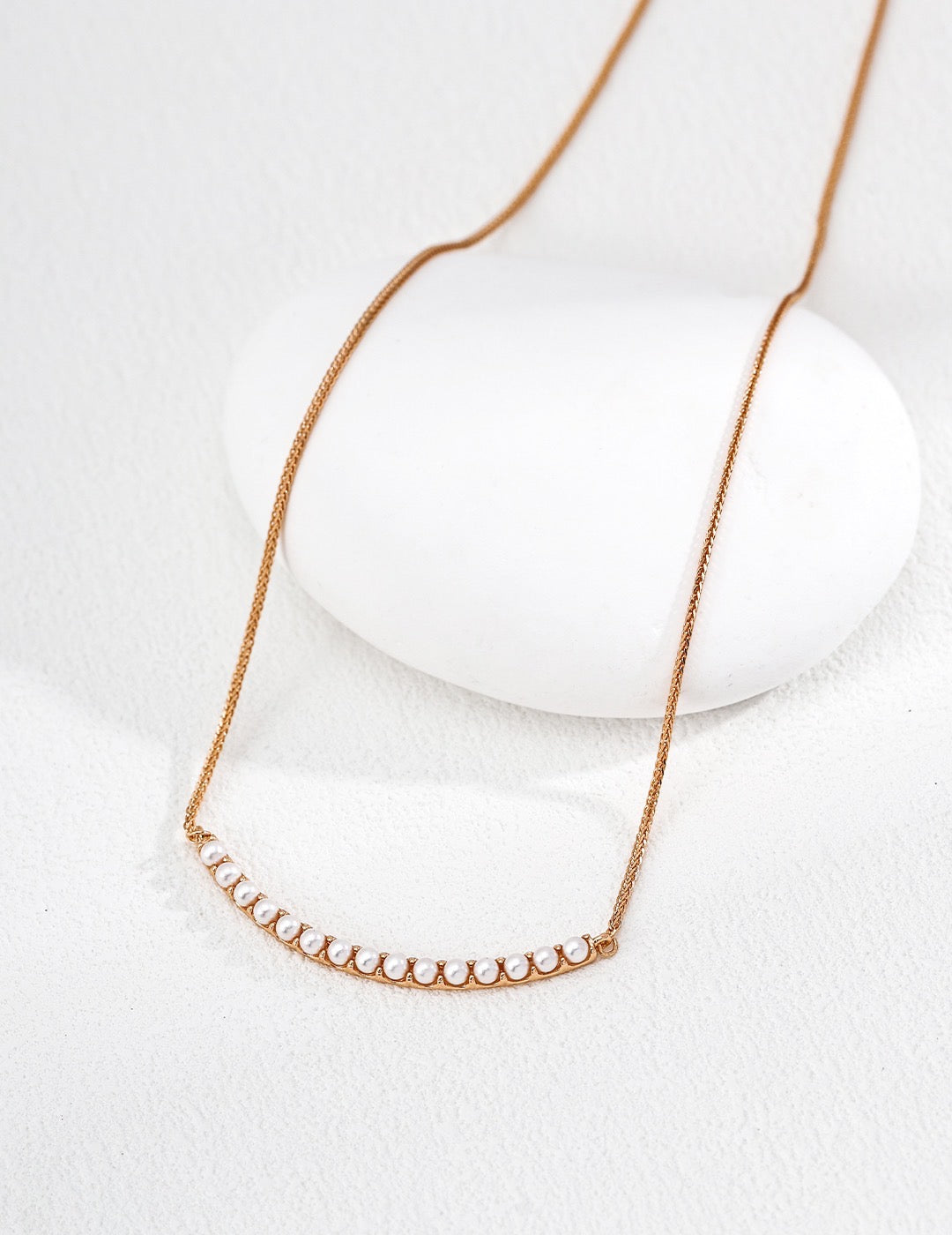 Sparkling Pearl Necklace