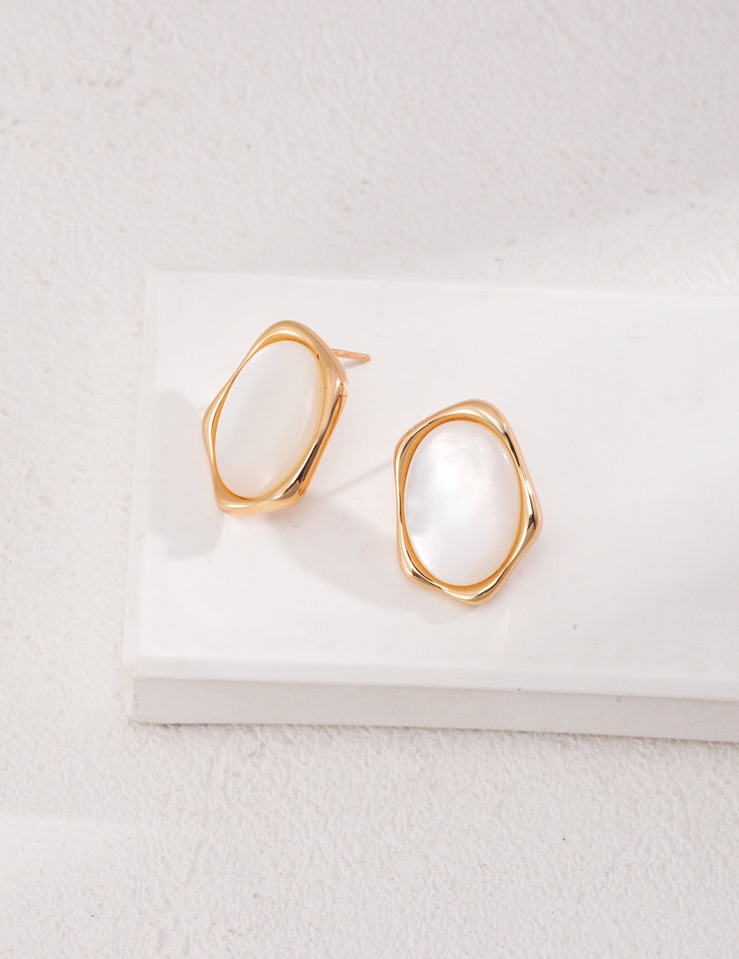 Mother of Pearl Flower Earrings | Pearl earrings | Gold earrings | mother of pearl stud earrings silver