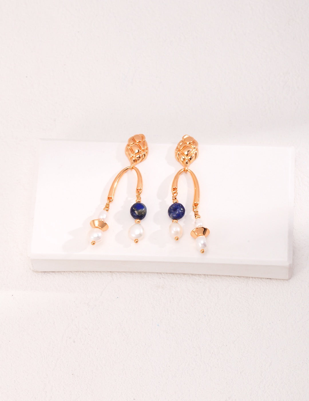 Lapis Lazuli Pearl Earrings | Estincele Jewellery | Women's earrings
