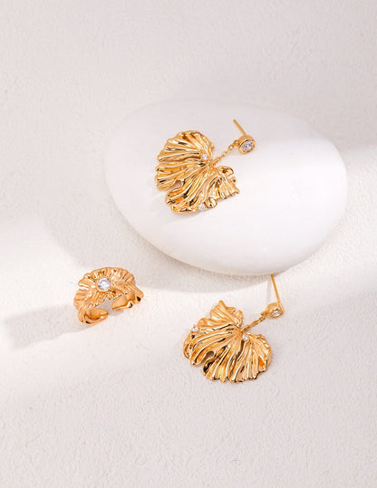 Diamond Lotus Leave Earrings | Estincele Jewellery | Women's earrings