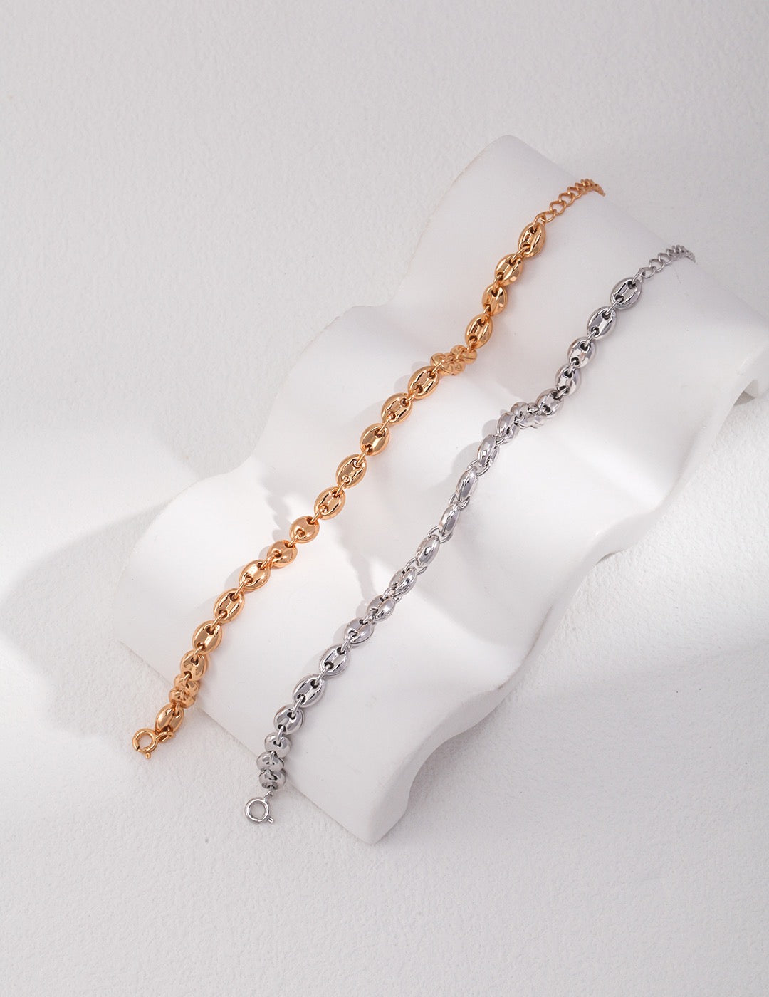 Minimalist Chain Bracelet | Estincele Jewellery | Women's bracelets | Luxury jewellery