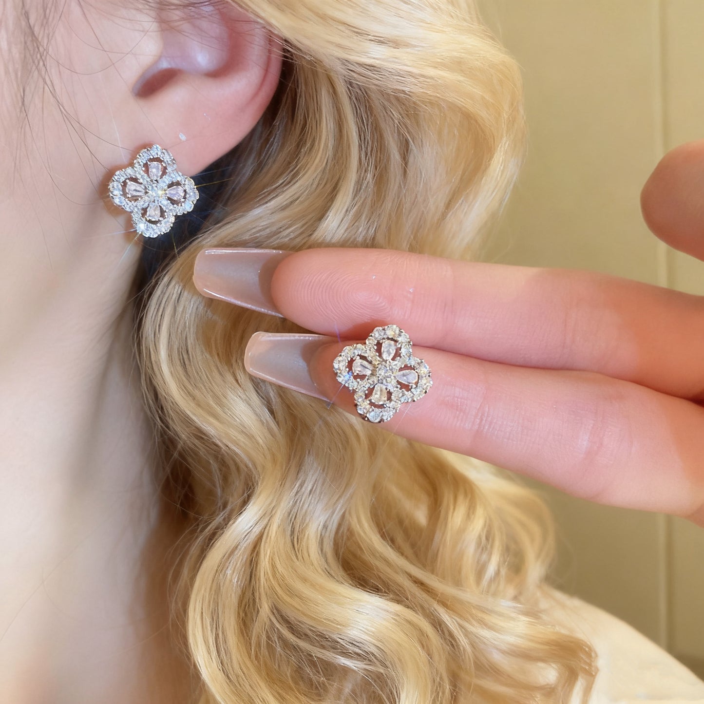 Sparkling Clover Earrings