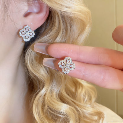 Sparkling Clover Earrings