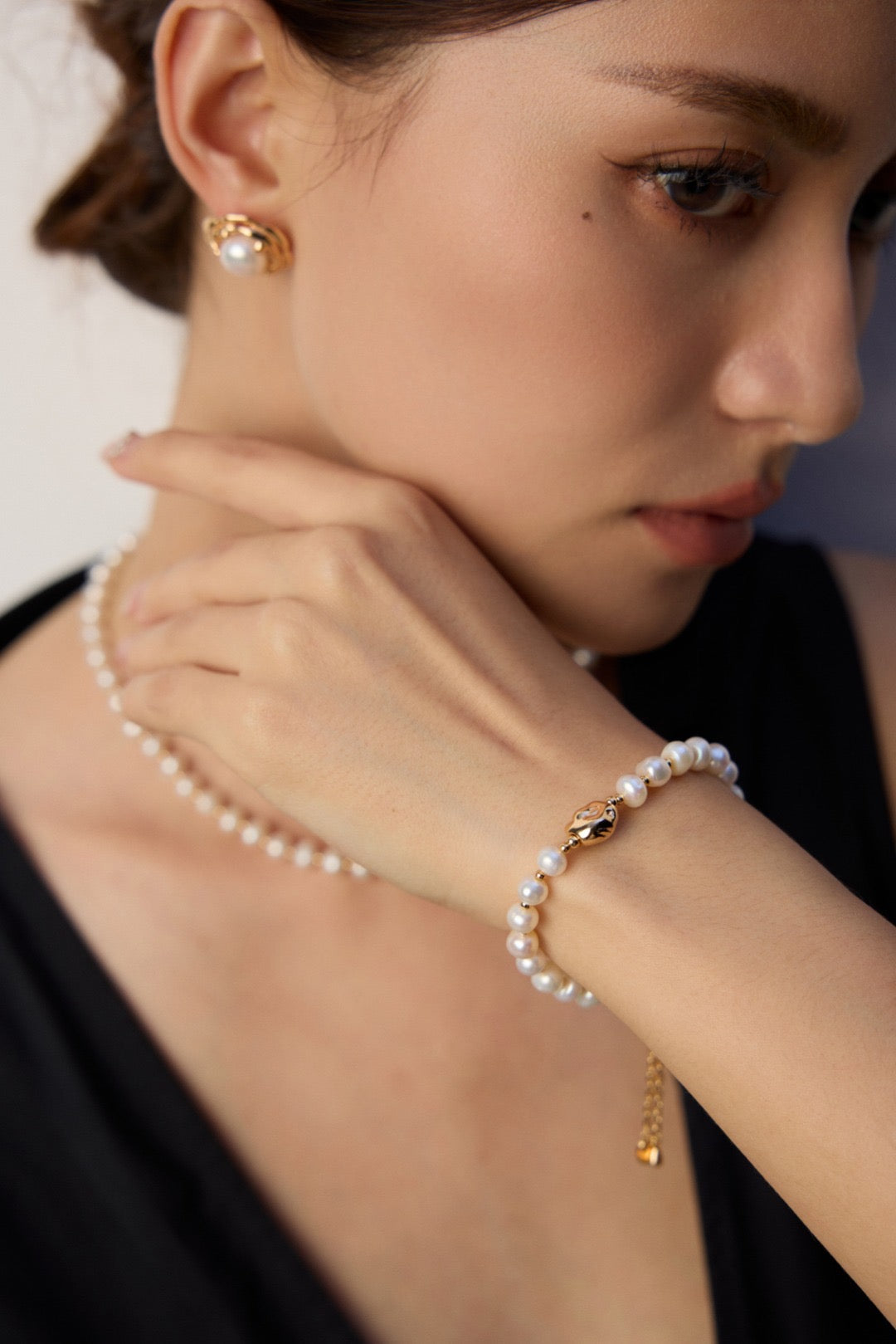 Pearl Stone Bracelet