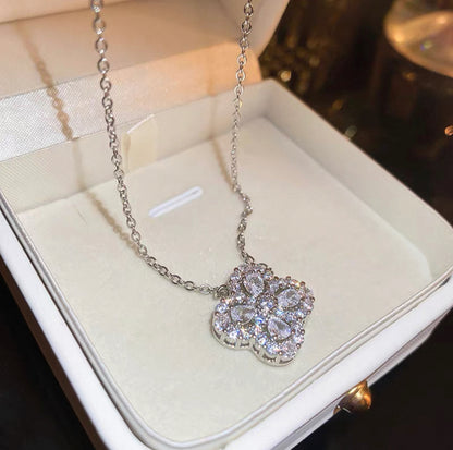 Sparkling Clover Necklace